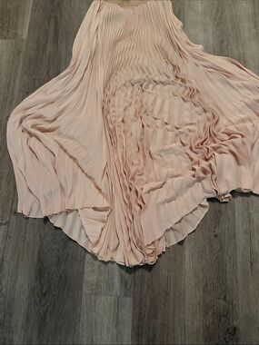 BCBGMaxAzria Dusty Pink Pleated Maxi Skirt